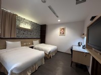 花鄉商旅-左營店