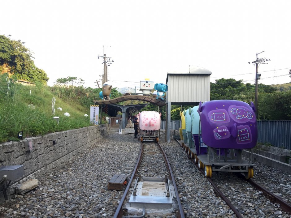 深澳铁道自行车 摄影：Eva隨手拍