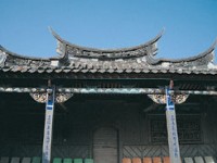 張廖宗祠弧形屋頂式的屋簷<br/> 攝影：雲林縣政府