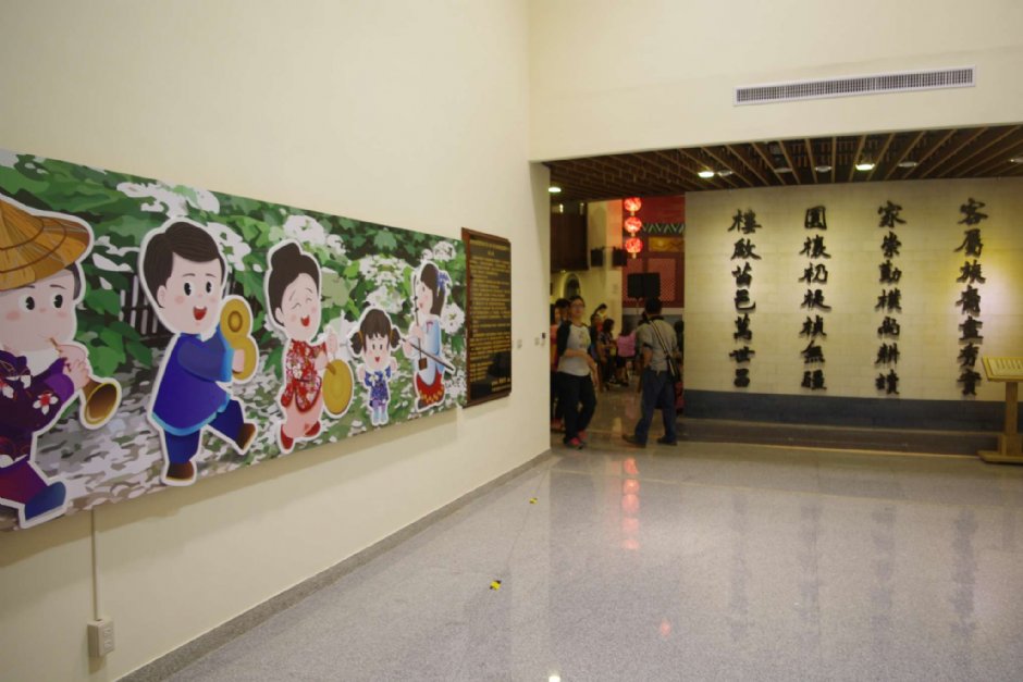 苗栗客家圆楼 摄影：Eva隨手拍