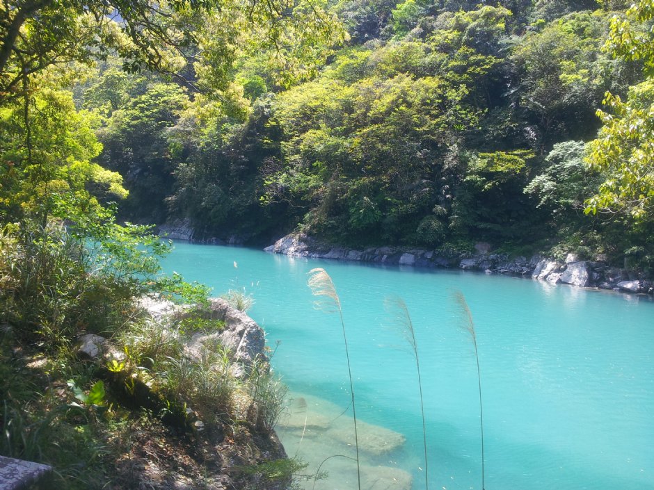 内洞 摄影：晏伶