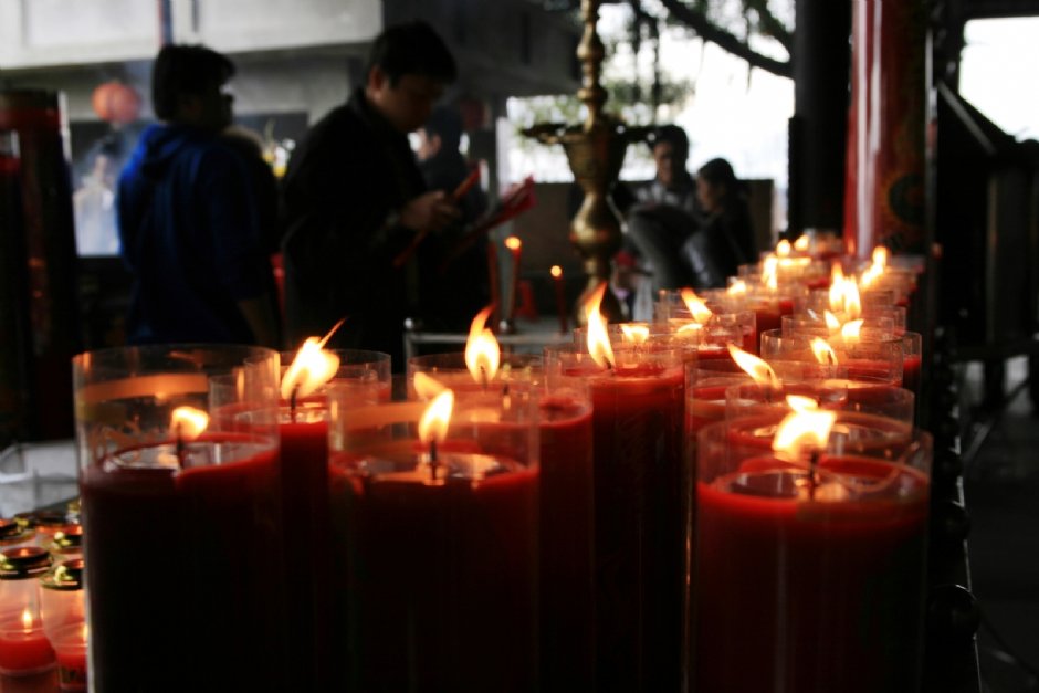 长排蜡烛 摄影：陳銘祥