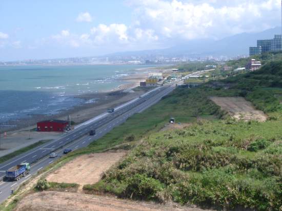 海边的凉风和街道 摄影：老山羊