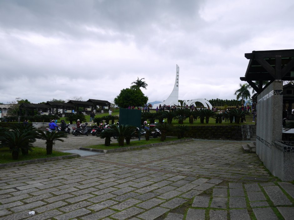 舞鹤风景区北回归线标塔 摄影：三井