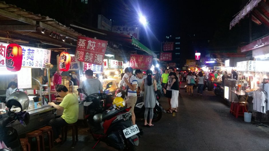 南機場夜市 攝影：Eva隨手拍