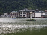 湖波荡漾<br/> 摄影：老山羊部落格