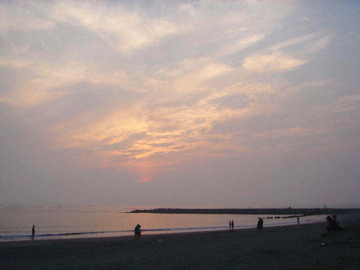 安平港观夕阳 摄影：陳美吟