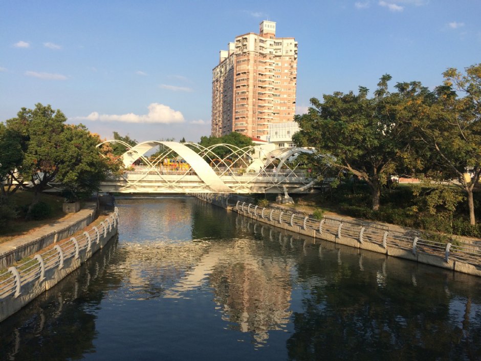 葫芦墩公园 摄影：Eva隨手拍