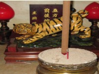 偏财运要敬拜虎爷<br/> 摄影：枋山五路財神廟 提供