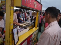 金钻夜市烤麻吉<br/> 摄影：三井