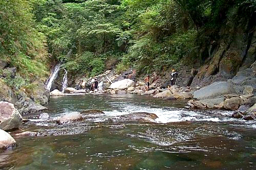 嘎拉贺温泉 摄影：阿華
