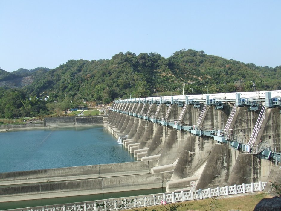 石冈水坝 摄影：Lu