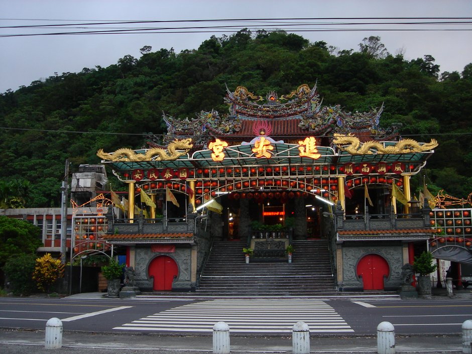 进安宫 摄影：余燕鳳