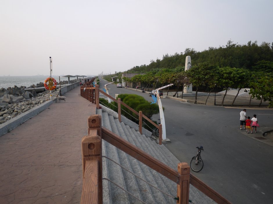 弥陀滨海公园 摄影：三井