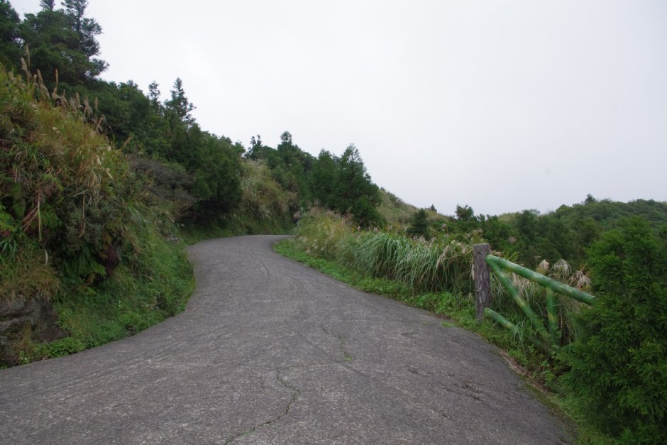 七星山东峰步道 摄影：Eva隨手拍