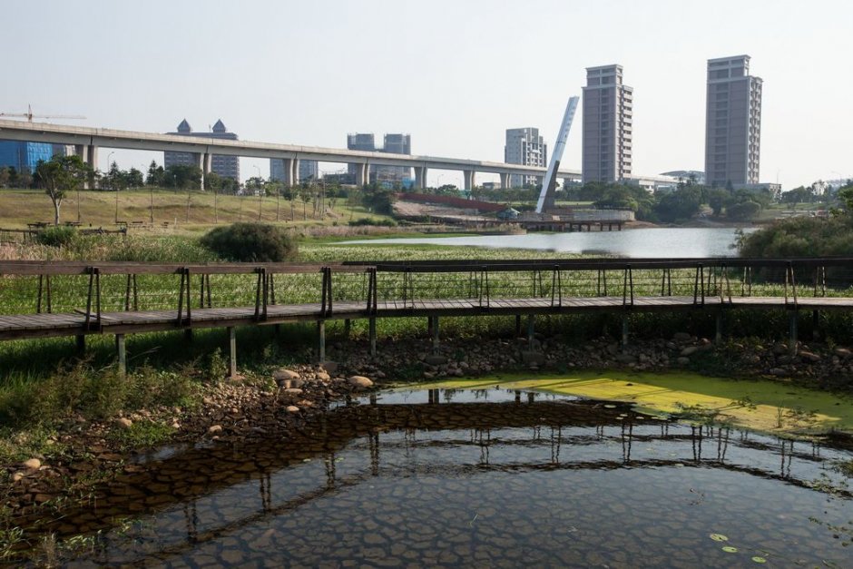 景观桥木栈道 摄影：桃園市政府觀光旅遊局