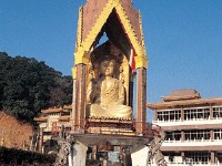 湖山寺主祀观音佛祖<br/> 摄影：雲林縣政府
