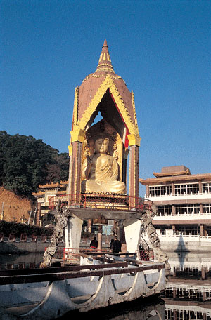 湖山寺主祀观音佛祖 摄影：雲林縣政府
