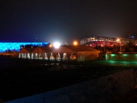 夜看水立方與鳥巢<br/> 攝影：游芝榕