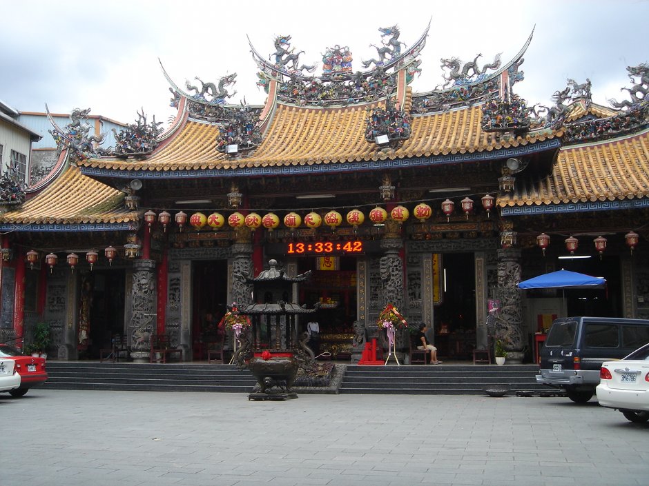 协天庙广场 摄影：余燕鳳