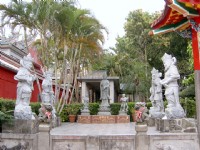 怀古园／观音菩萨+四大天王神尊<br/> 摄影：曾婉玲