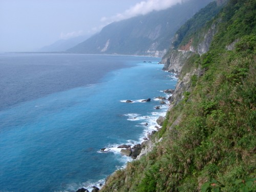 山崖 摄影：老山羊