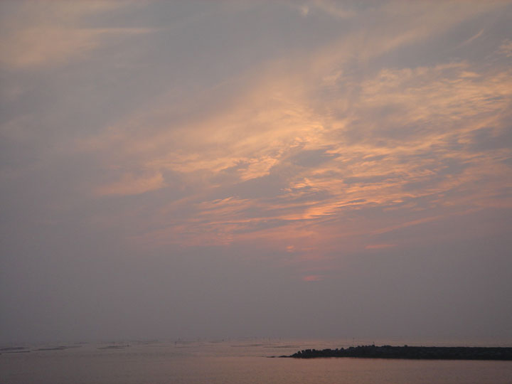 安平港观夕阳 摄影：陳美吟