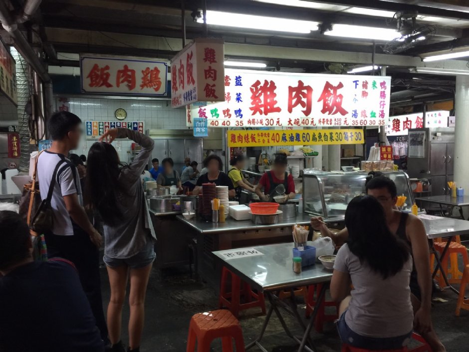 屏東夜市 攝影：劉純娟