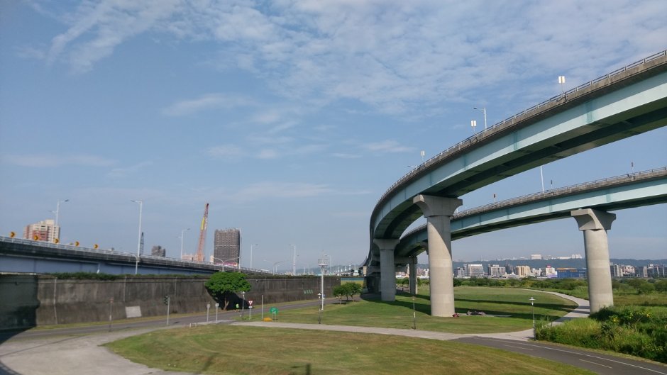 江子翠河口景观河滨公园 摄影：Eva隨手拍