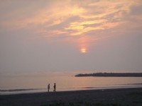 安平港观夕阳<br/> 摄影：陳美吟