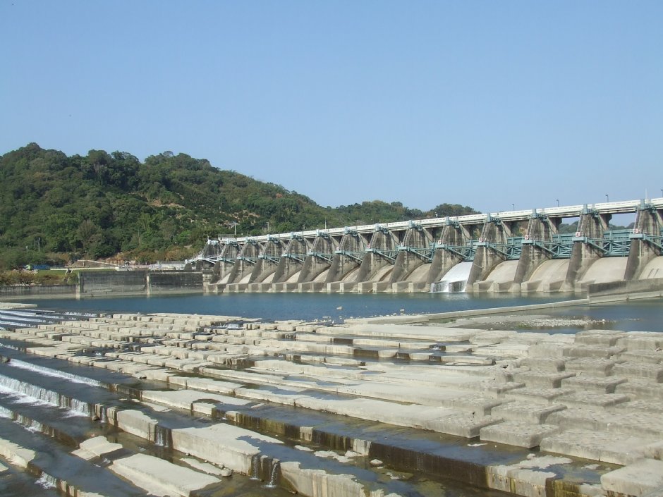 石冈水坝 摄影：Lu