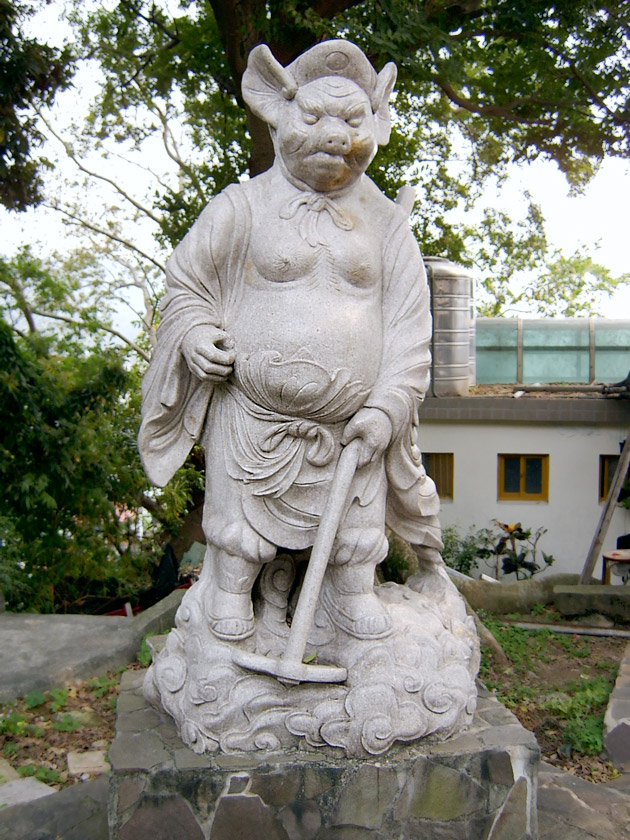 大尊雕像-猪八戒神尊 摄影：曾婉玲