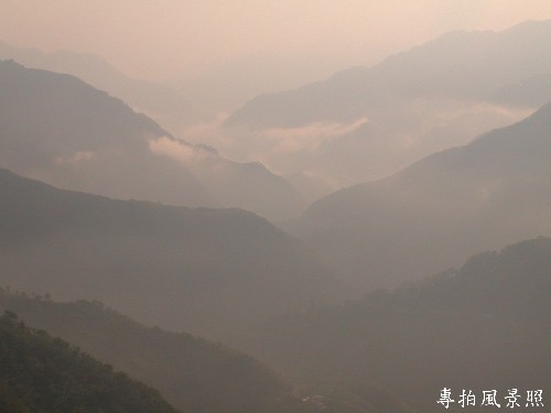云雾缭绕的巴陵美景 摄影：專拍風景照2
