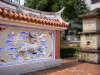 雕刻牆<br/> 攝影：老山羊部落格