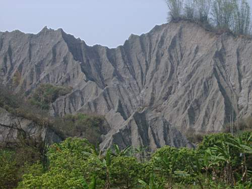 壮丽的月世界一景 摄影：老山羊資訊網