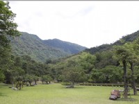 涼山瀑布<br/> 攝影：沿山休閒農業區