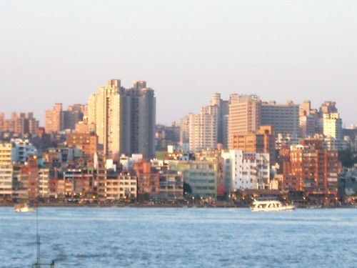 远望淡水一景 摄影：eva隨手拍