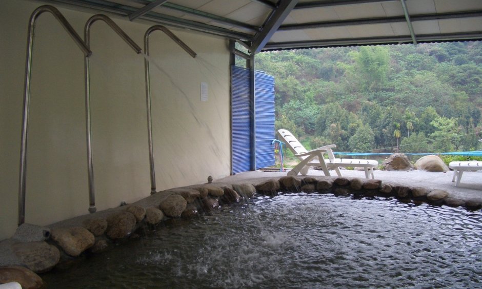 六龜松柏林民宿渡假山莊提供